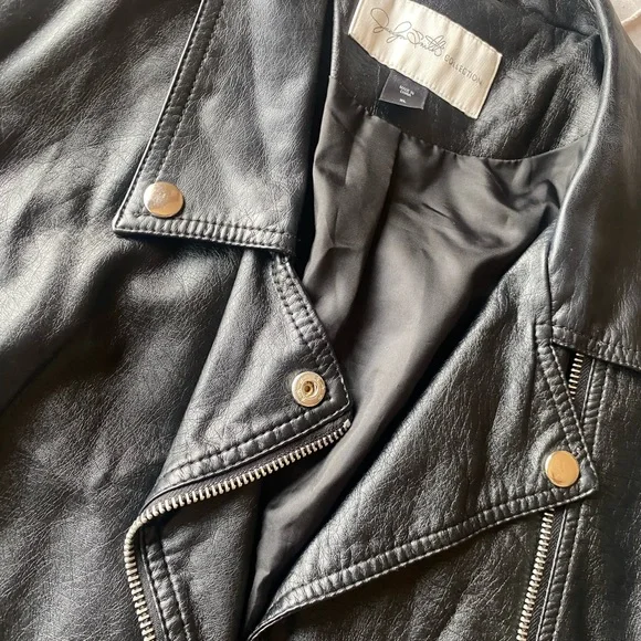 LEATHER JACKET, not worn ❤️ - Picture 3 of 3